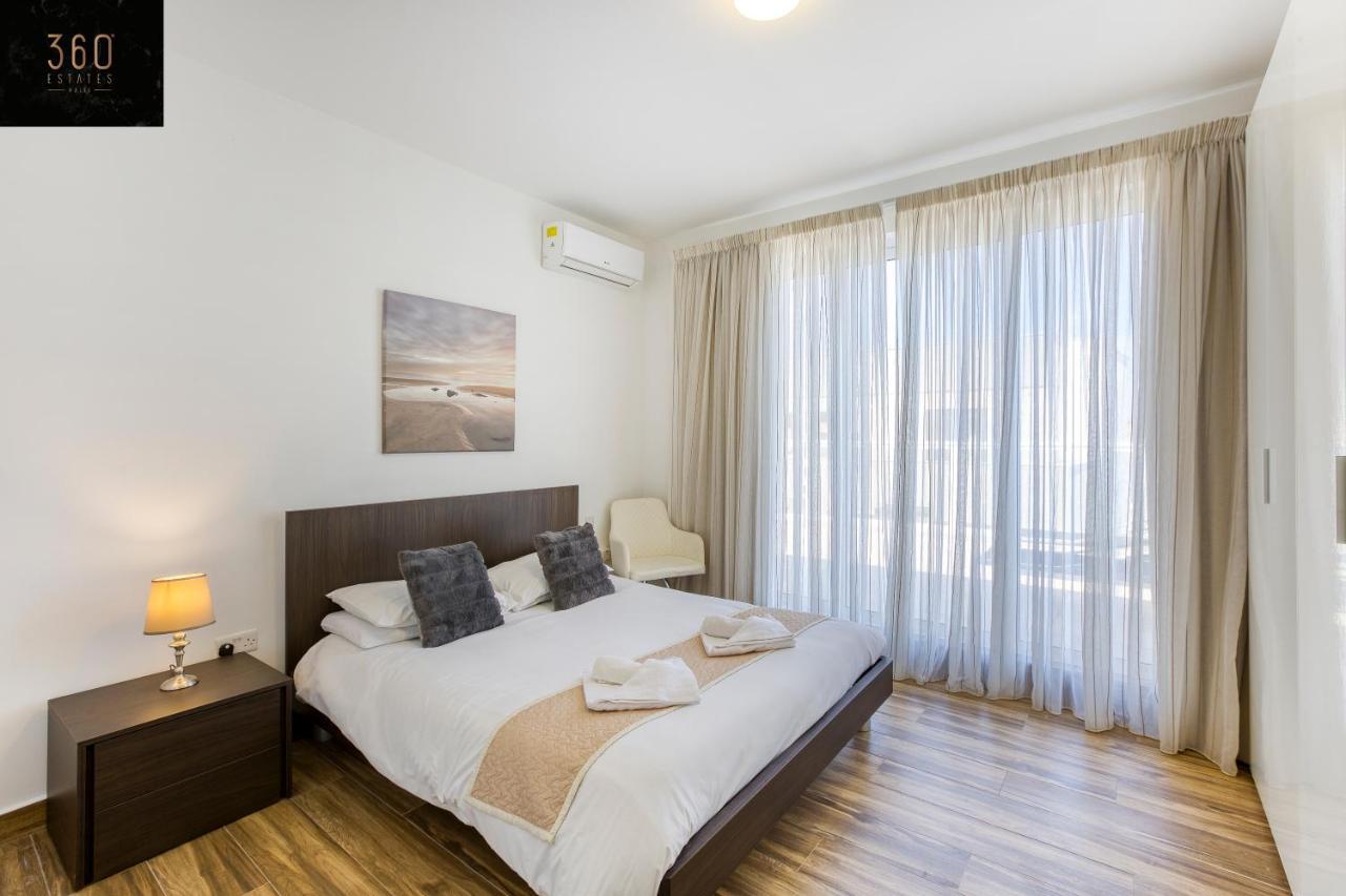 Lux Sea Front Penthouse With Breathtaking Views In St Pauls By 360 Estates Apartment Сейнт Полс Бей Екстериор снимка